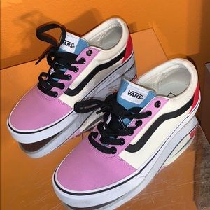 Women’s vans !! Worn once!!!